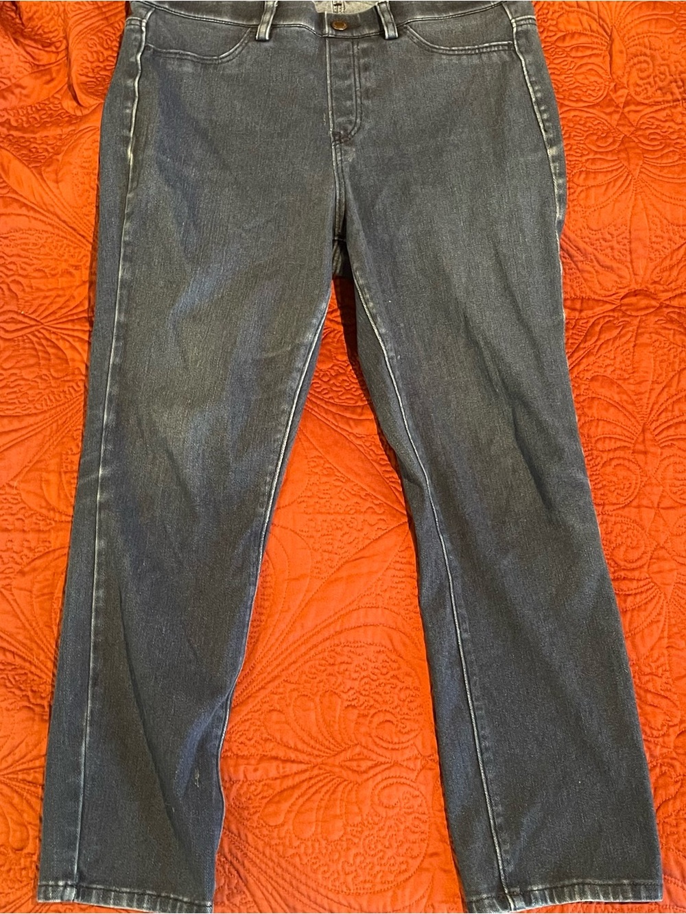 Uniqlo Women's Skinny Jeans in Charcoal Gray